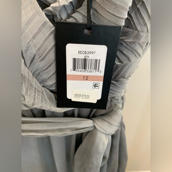 NWT DKNY Formal Gown ~ silver - Picture 8 of 8